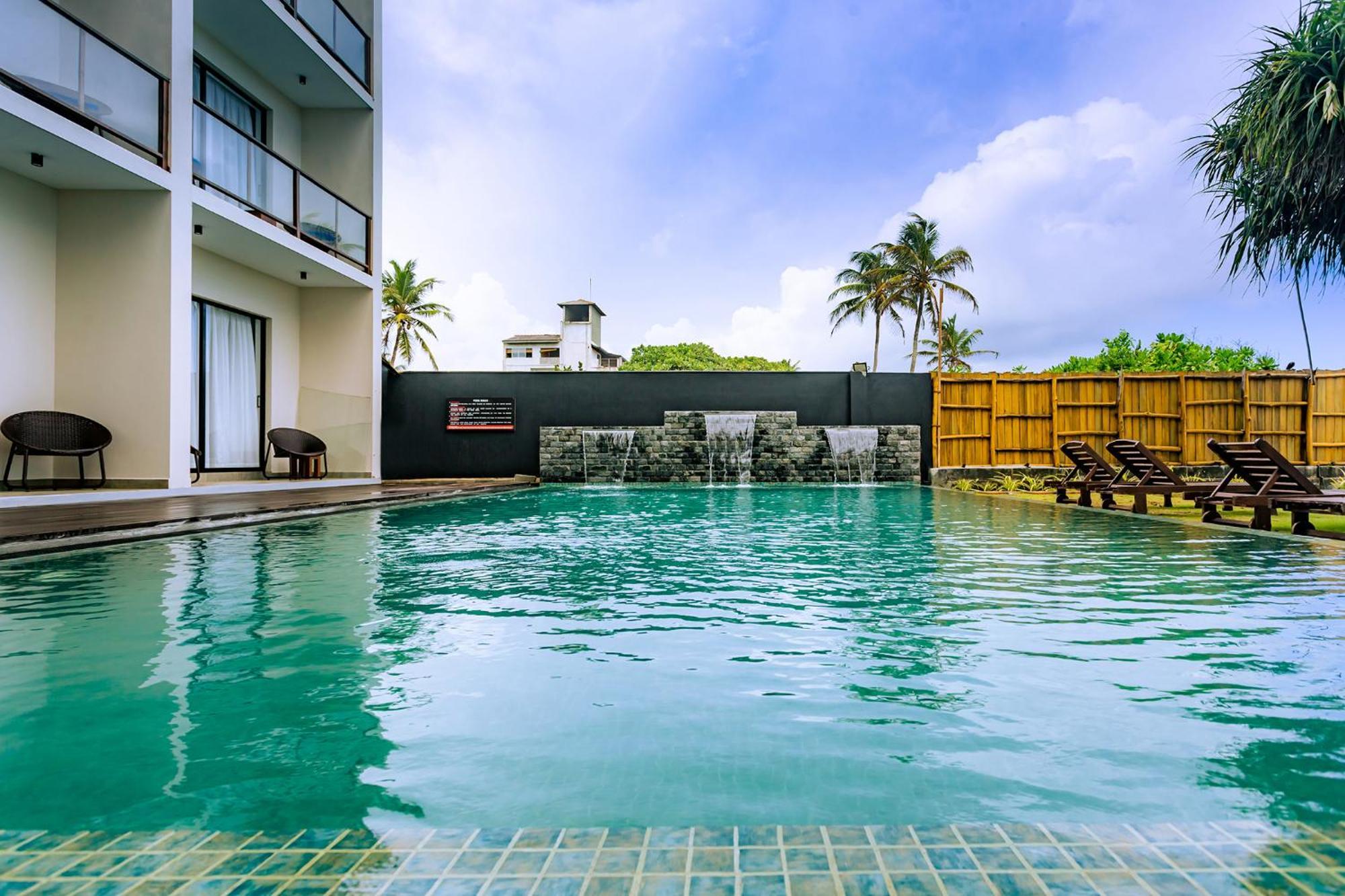Beach & Bliss Mirissa Exterior foto